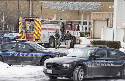 Pucnjava u trgovačkom centru u SAD-u: Ubijeno troje ljudi