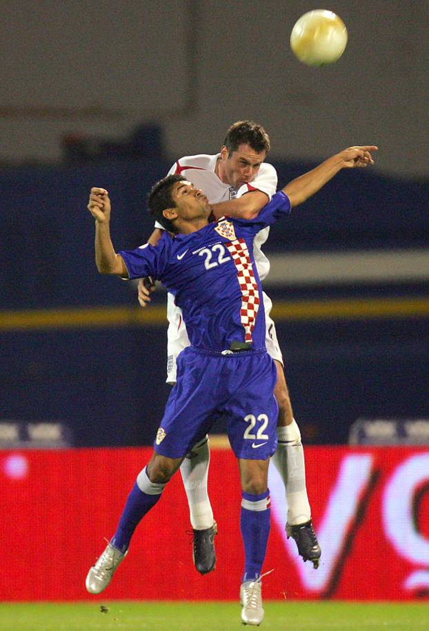 ARHIVA - 2006. Zagreb: Vatreni i "maksimirska krtica" srušili su Englesku 