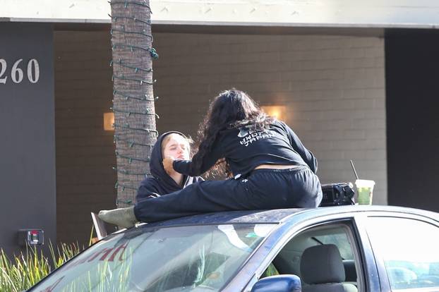 *PREMIUM-EXCLUSIVE* Shiloh Jolie was spotted showing off a little PDA with her girlfriend as they had lunch on top of a car in Los Angeles **SHOT ON 11/15/24**