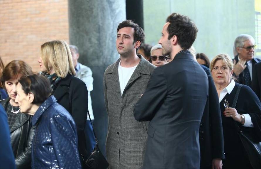 Ćiro plakao na sprovodu Relje Bašića: 'Svi smo ga voljeli...'