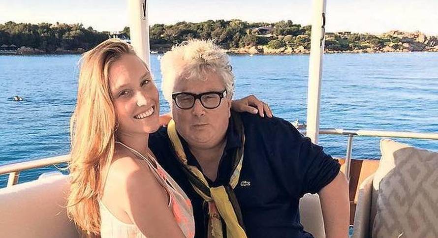 Propalo vjenčanje: Milijarder (56) ostavio manekenku (25)