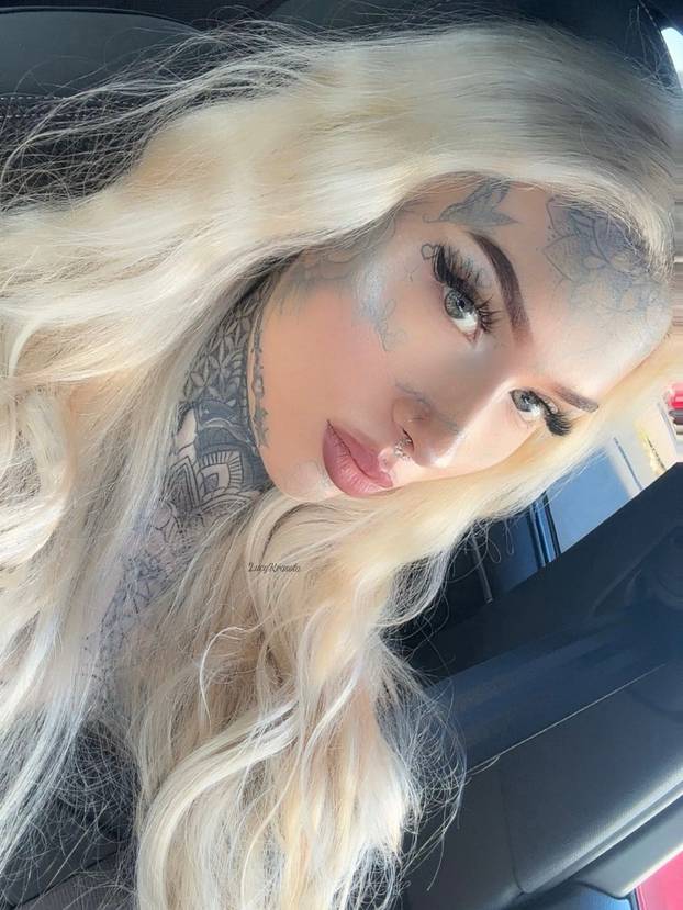 FOTO Ima 21 godinu, a cijela je istetovirana! Evo kako je prije izgledala: 'Roditelji su zgroženi'