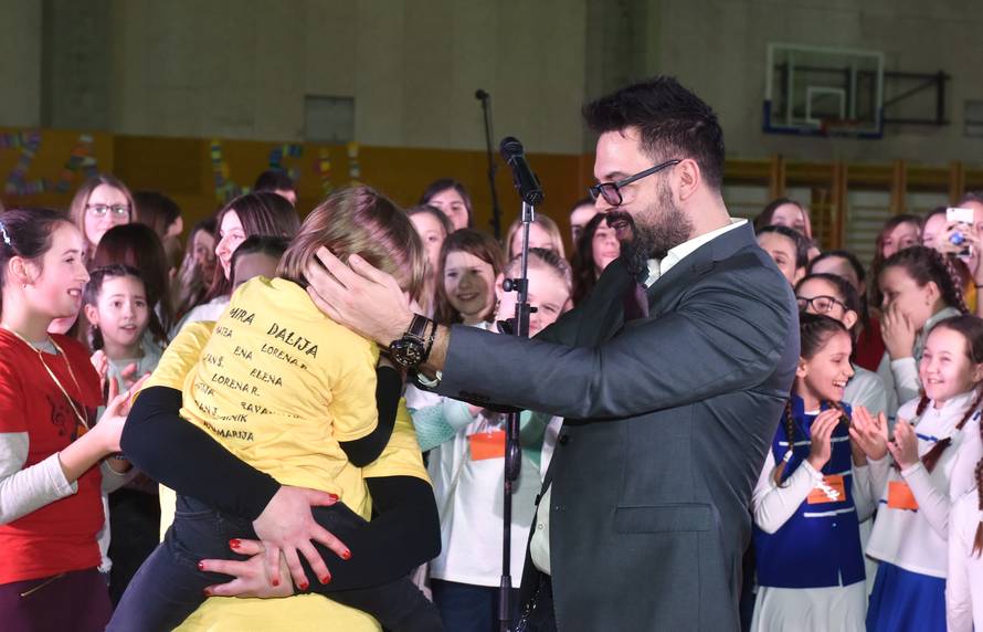 Petar Grašo pjevao je malenoj Lei Mirt (9): 'Ti si moje zlato...'