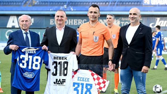 Zagreb: Atmosfera na stadionu prije početka utakmice Dinamo - Gorica