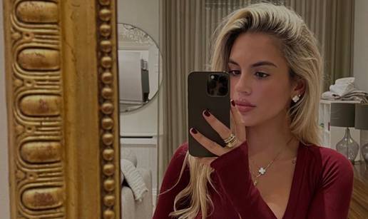 Ova je dama k&cacute;i trenera dvojice Hrvata. Fotkama zna provocirati