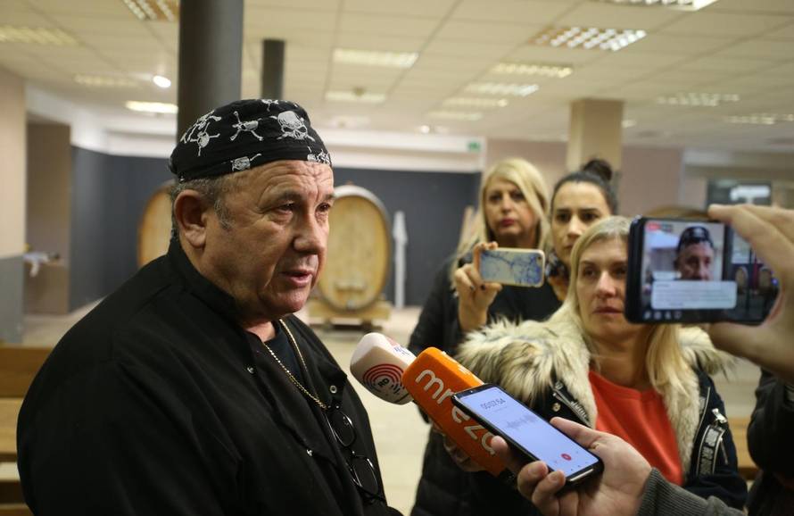 Kerum: Rakija se zove Matilda, a ovo je od svinje od 350 kila...