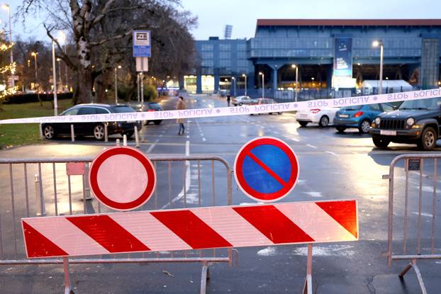 Zagreb: Zbog utakmice zatvoren veci broj parkirnih mjesta, Park&Ride na kusnji