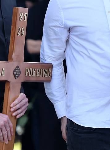 Sveti Martin na Muri: Sprovod bivšeg nogometnog reprezentativca Nikole Pokrivača