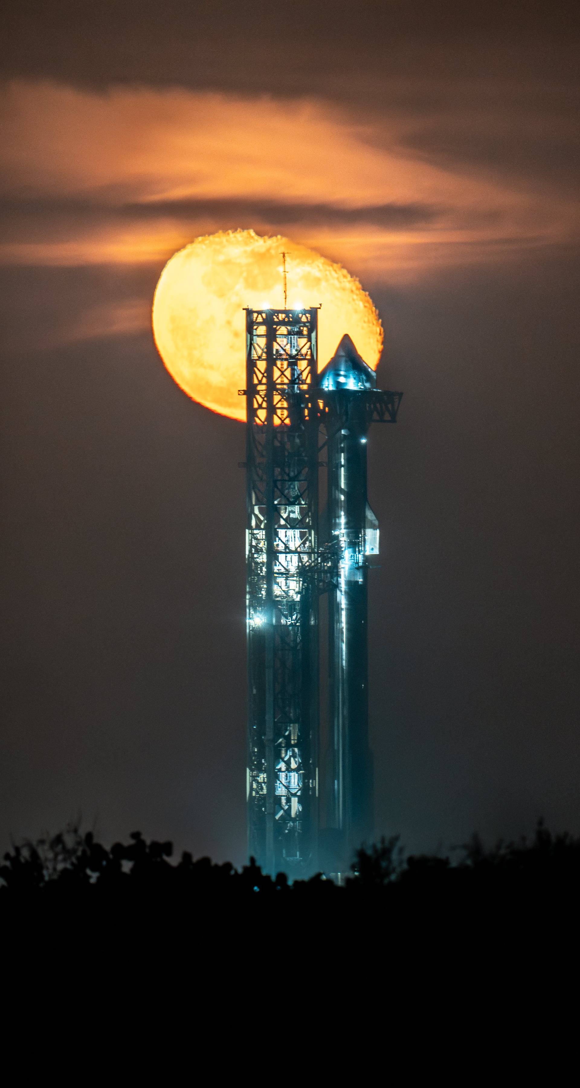 UŽIVO SpaceX šalje Starship na novi probni let u svemir, sve s Muskom gleda i Donald Trump