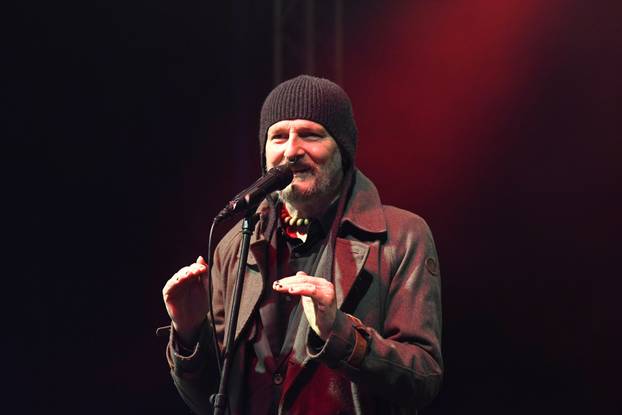 Damir Urban održao je koncert u Koprivnici 