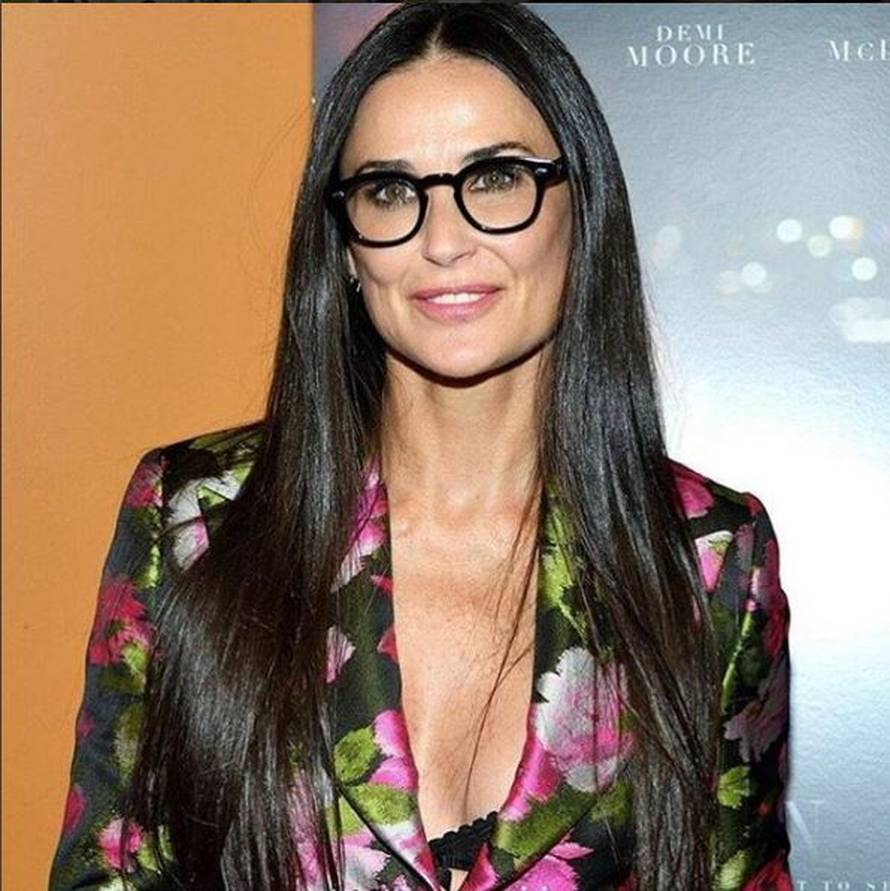 Moore obrijala glavu, Pattinson se zapustio, a Bale 'zaokružio'