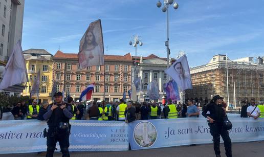 I danas molitelji na trgovima, najavljena i 'Tiha misa'