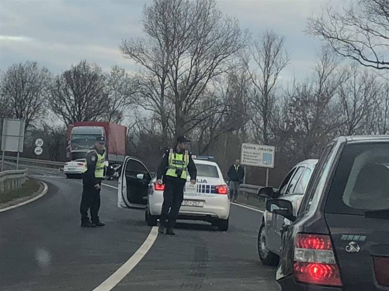 Strava u Zagorju: Sudarili se auto i kamion, poginuo mladić