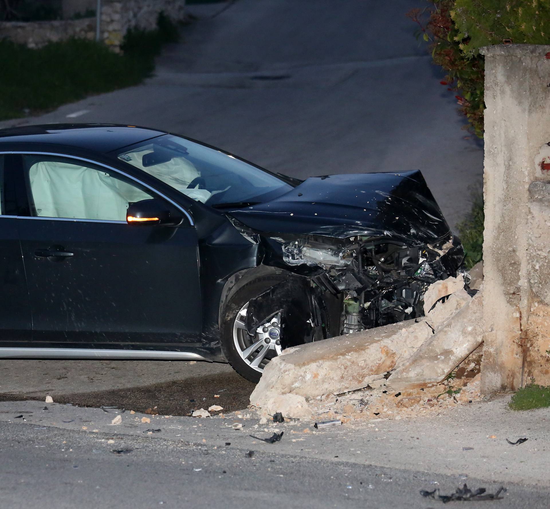 U Šibeniku se sudarila dva auta, četvero je ozlijeđeno