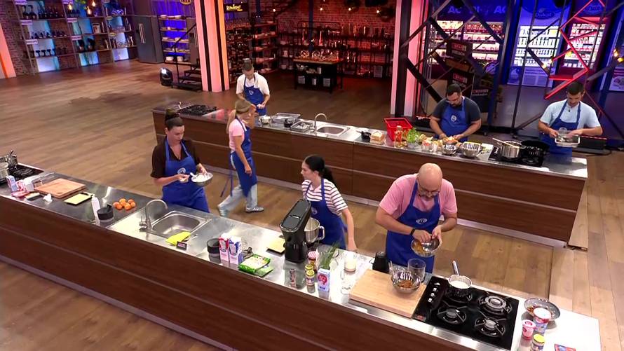 Zakuhalo se u crvenom timu MasterChefa: Filip nije znao odgovor, Mario ga upozorio