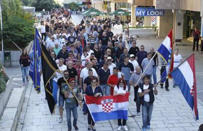 Potpora braniteljima: Više od tisuću Splićana izašlo na ulice