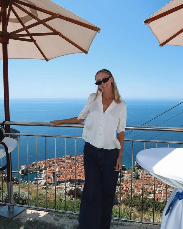 FOTO 'U 2024. spavala sam sa 600 frajera, ove je cilj 1000. Ali želim ljubav, hoću odanog tipa'