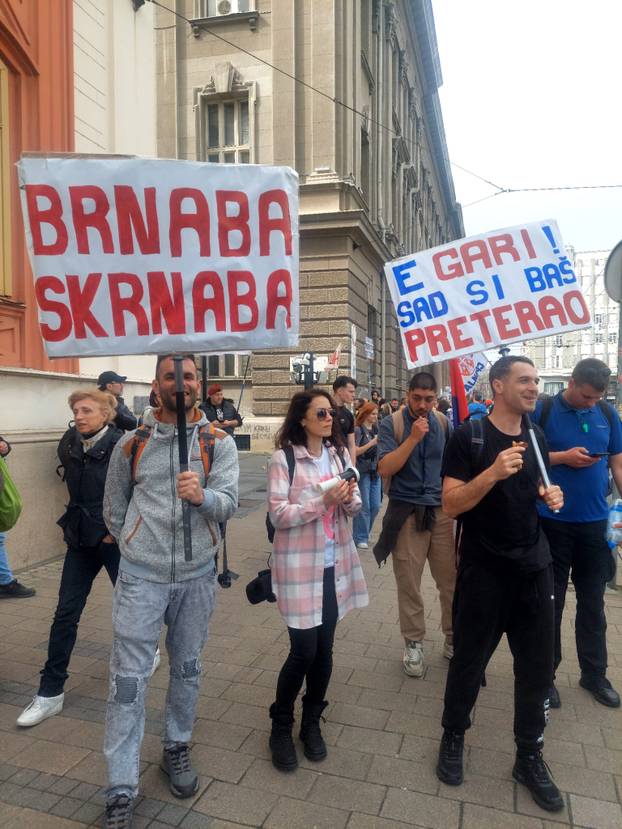 200 slika s masovnog prosvjeda