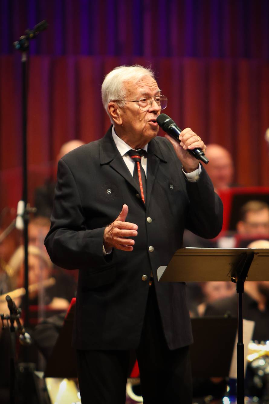 Glazbene legende i zagrebačka filharmonija nastupili u čast 931. rođendana grada Zagreba