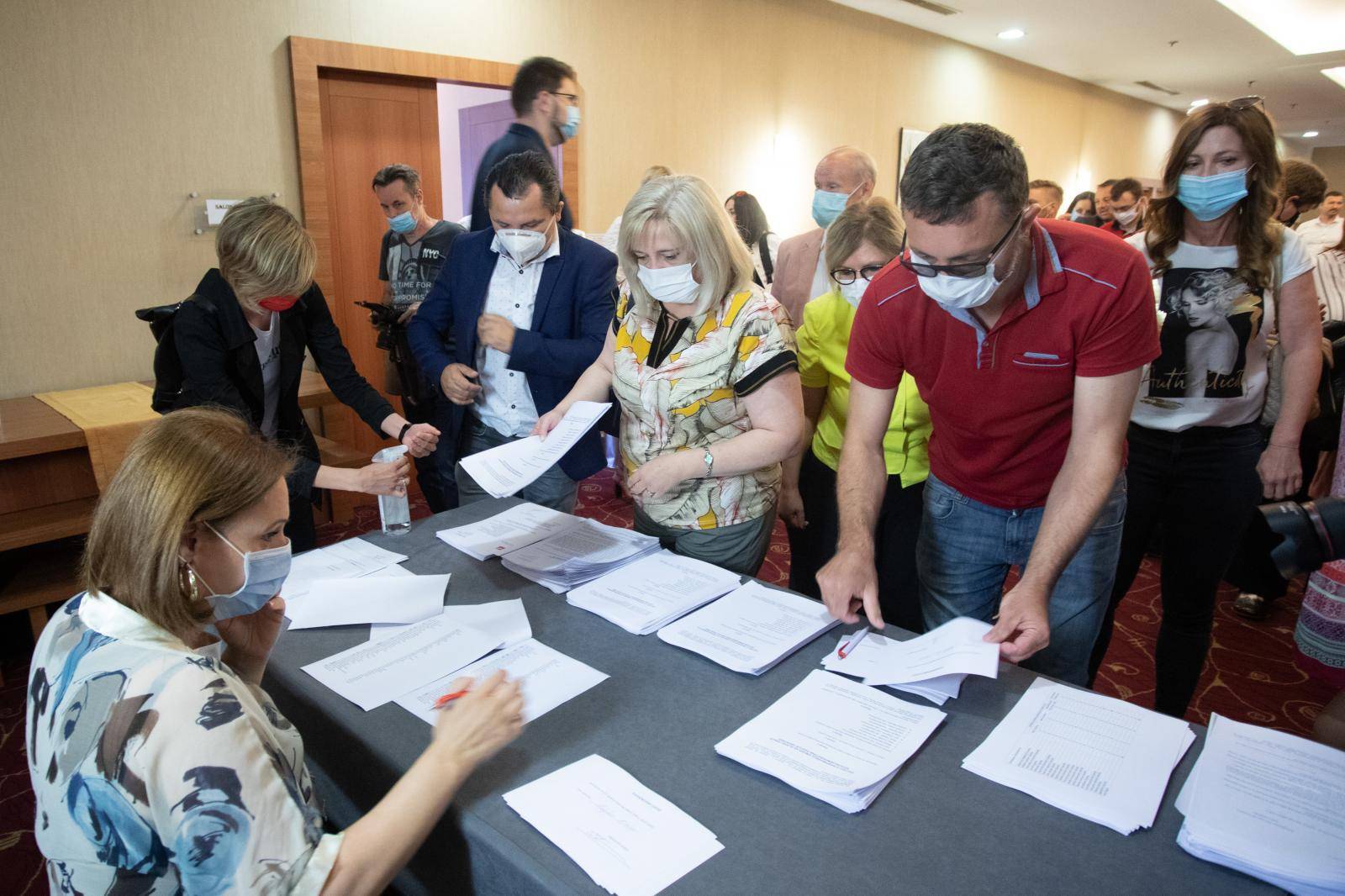 SDP raspisao izbore za 26. rujna