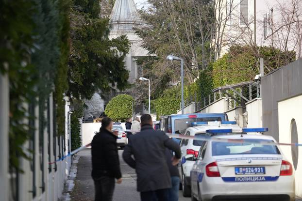 Beograd: Na ku&cacute;u Zdravka &Ccaron;oli&cacute;a na Dedinju ba&ccaron;ena je bomba