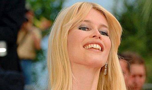 Model Claudia Schiffer bavi se dizajnom nakita