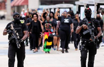 Policajci ubili crnca u Ohiu, obdukcija pokazala da je imao 46 rana od vatrenog oružja...