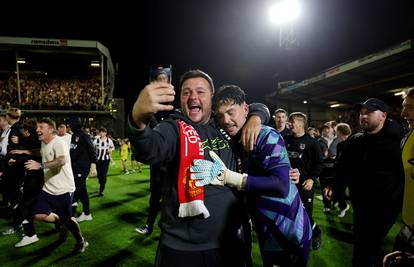 Povijesno poniženje: Engleski mediji razaraju United nakon ispadanja od četvrtoligaša