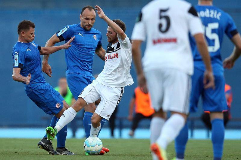 Zvižduci na Maksimiru: Dinamo se spasio poraza u 94. minuti...