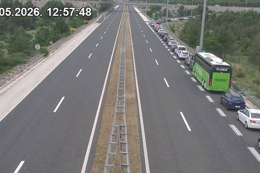 Te&scaron;ka nesre&cacute;a kod odmori&scaron;ta Krka, zatvorili A1. Kolona duga 3 km, stigao je i helikopter