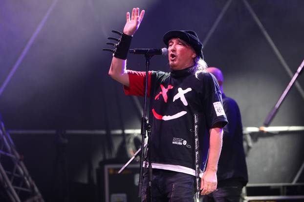 Karlovac: Koncert Plavog orkestra na Danima piva