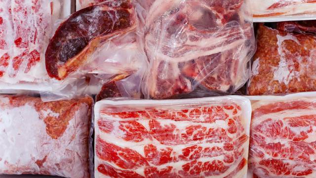 Pravilno zamrzavanje mesa: Kako odabrati dobar komad i koliko dugo može biti zamrznut