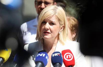 Riječki Slučaj Č: Gradonačelnica pokrenula istragu i blokirala ured zbog ukradene čokolade