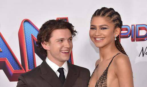 Zendaya i Tom Holland našli se u neugodnoj situaciji, fotografi im nisu dali mira: 'Ovo je jezivo'