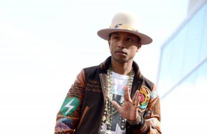 Pharrell Williams nosi torbu od krokodilske kože čija je cijena milijun dolara: 'Bezosjećajno'