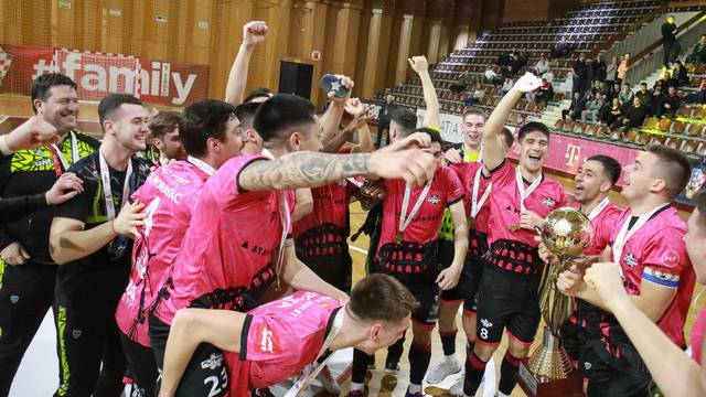 Igrači Stanoinvest Futsal Pule boljim izvođenjem šesteraca obranili titulu pobjednika Kupa Hrvatske