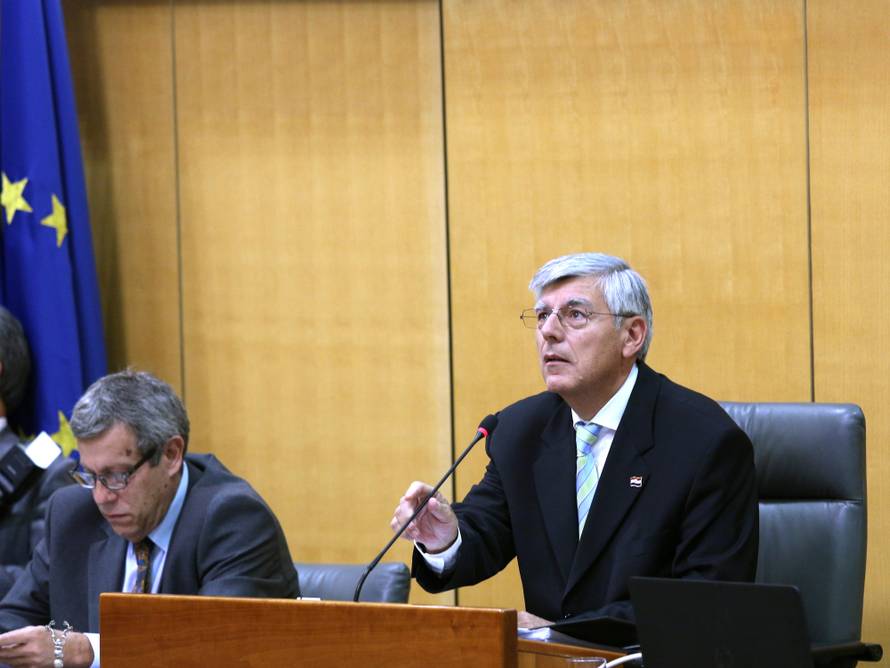 Završila sjednica: Prihvatili su četiri zakona i sugestije oporbe