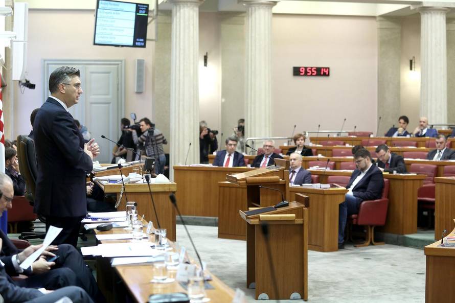 Plenki  spočitnuo Beljaku tvit:  'To je bila loša i opasna poruka'