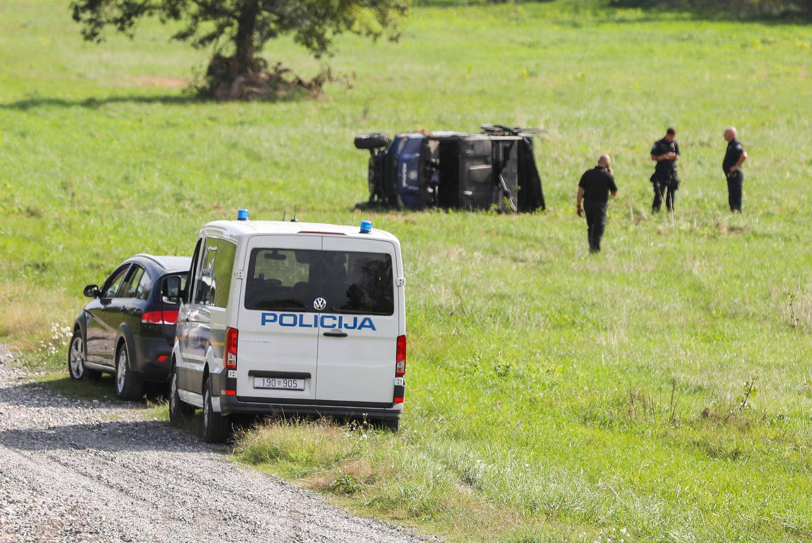 Zagreb: Prevrnuo se policijski terenac, ozlijeđena četiri policajca