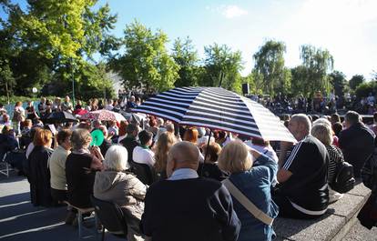 FOTO Na Trešnjevci su službeno otvorili Park Zvonka Špišića