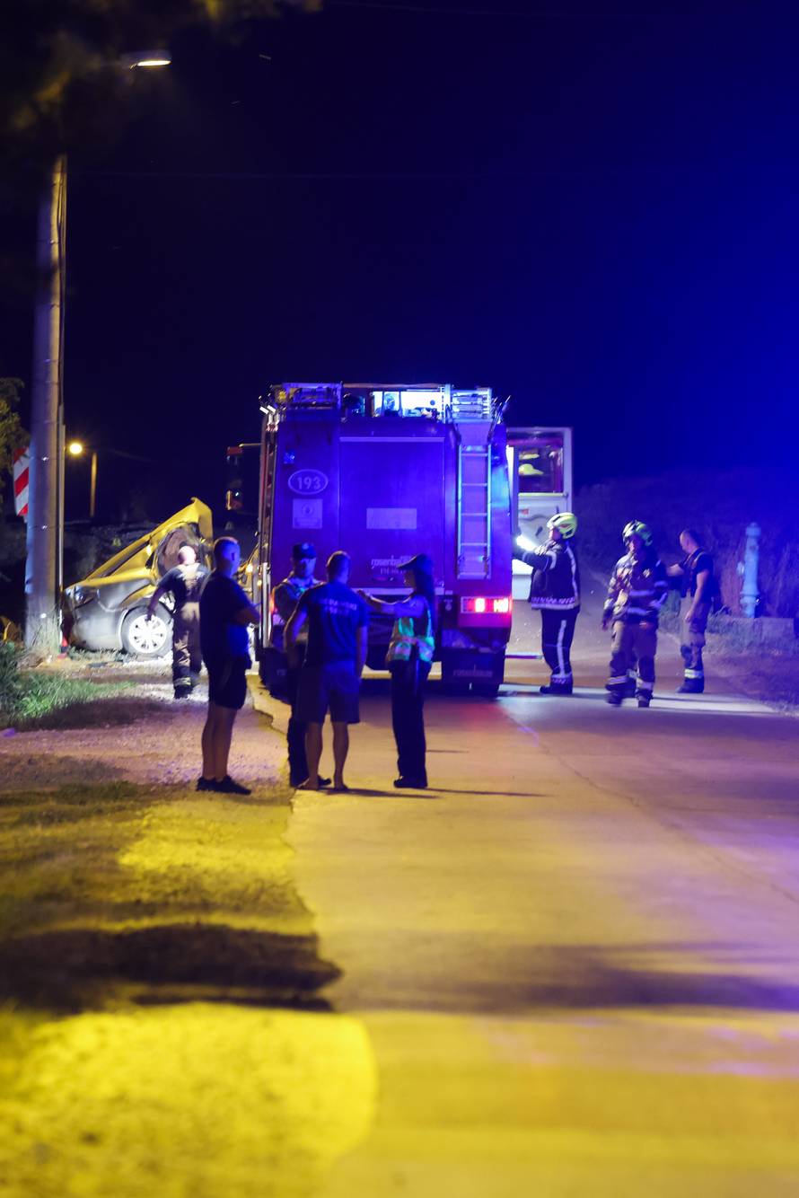 Zagreb: Teška prometna nesreća u kojoj je jedna osoba smrtno stradala