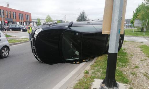 Nesreća u Velikoj Gorici: 'Brzo je uletio u zavoj pa se okrenuo'