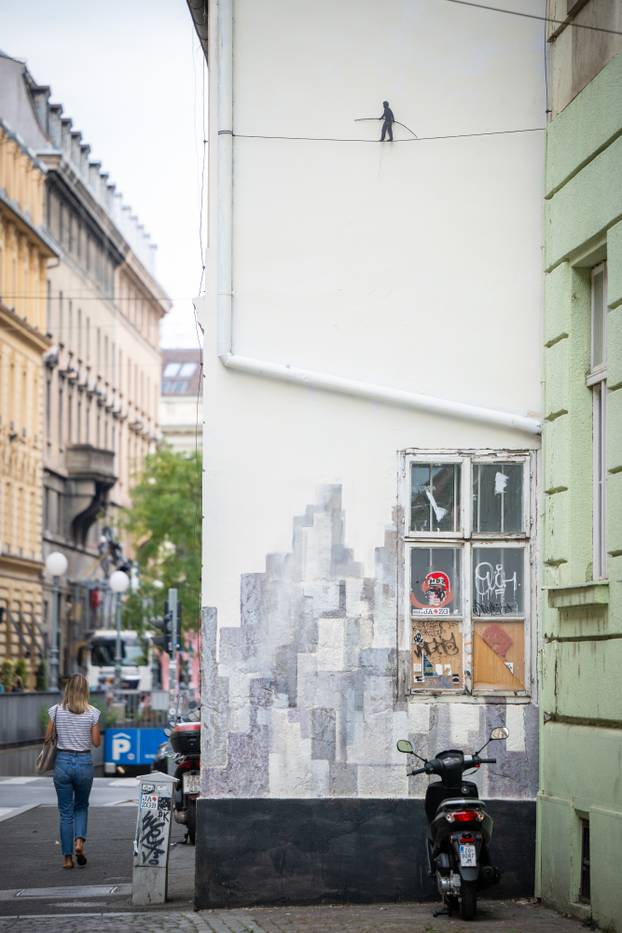 Zagreb: Obilazak umjetničkih instalacija u sklopu projekta Okolo