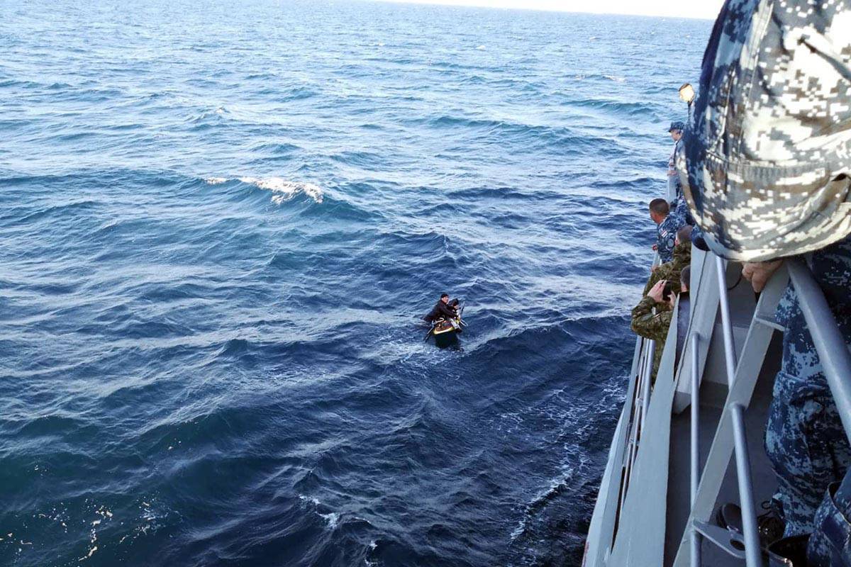 Brod HRM-a spasio surfera u Zadarskom kanalu