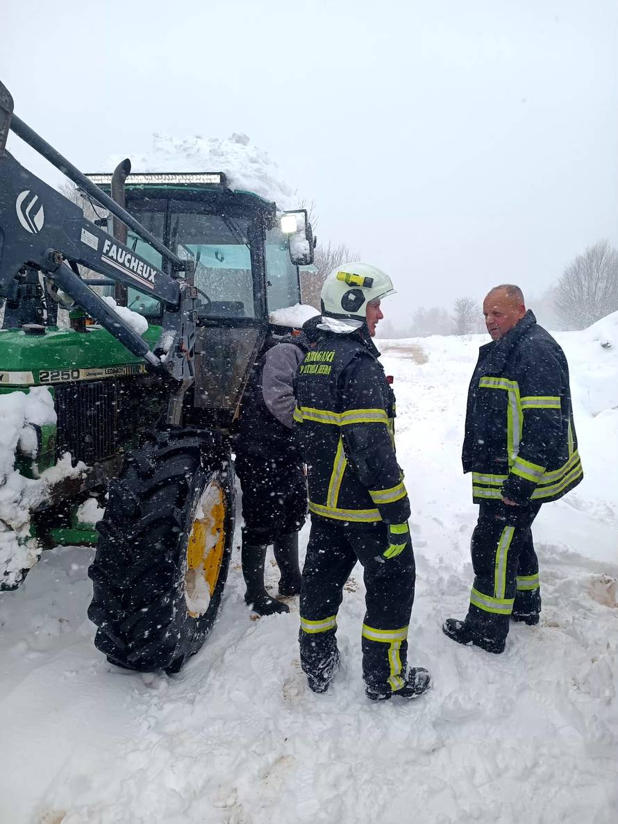 Detalji dramatične akcije kod Plitvica: 'Bili su van sebe kad sam došao, dijete je plakalo...'