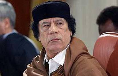 Predsjednik Gadafi u Italiji želi upoznati čak 700 žena