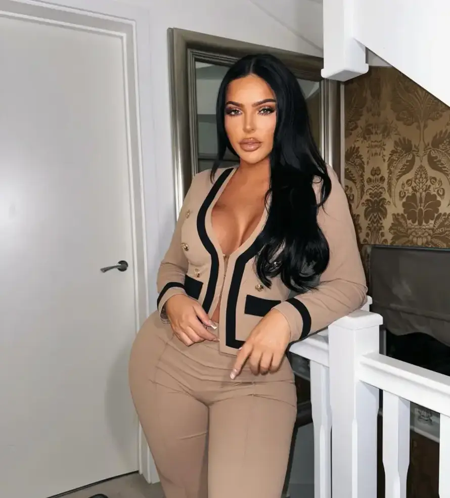 JEZIVA SNIMKA Influencerica je zgazila suparnicu Mercedesom