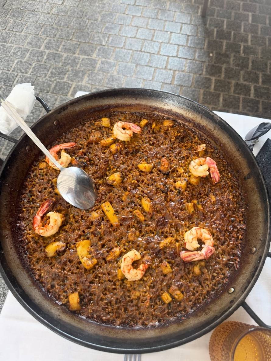 Maja i Šime zvijezde su i u Aziji: Pjevačica podijelila prizore koji su iznenadili mnoge fanove...