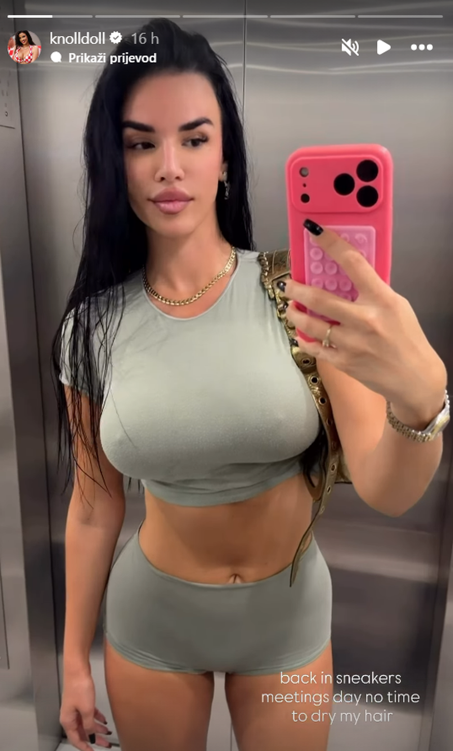 FOTO Ivana Knoll otkrila kako se provodi u Miamiju: U seksi odjeći jedva obuzdala obline