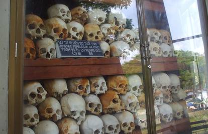 Za genocid: U Kambodži prva presuda protiv Crvenih Kmera